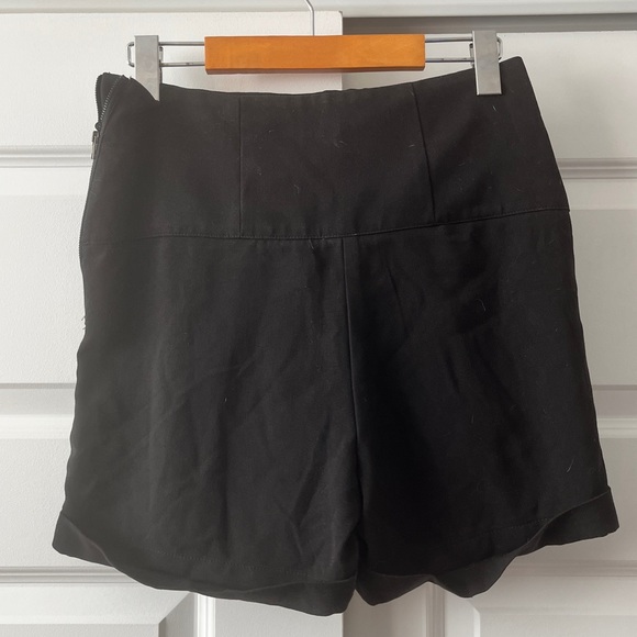 Bettie Page High-Waisted Pinup Shorts, Black - S/M - Picture 4 of 5